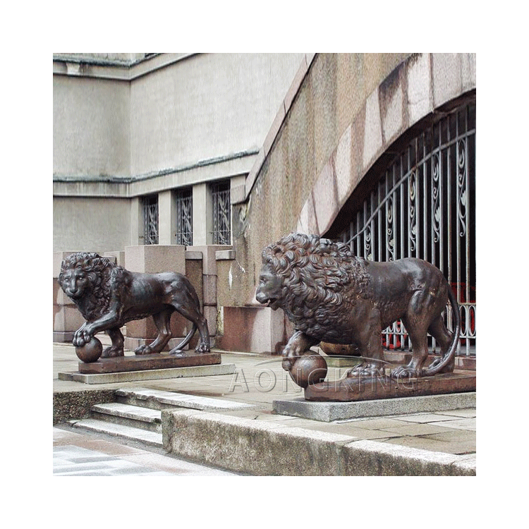 Renaissance Italian classical antique bronze medici lions statue